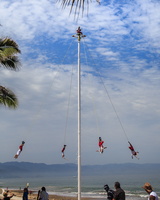 2014 04-Puerto Vallarta Flyers of Papantla